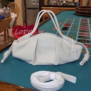 Vera Pelle Elegant Off White Shoulder Bag